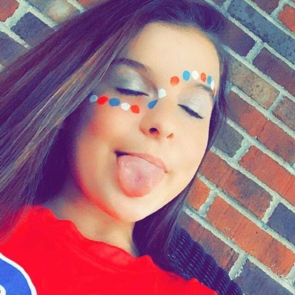 Meet your Posher, Jade - Picture 1 of 1